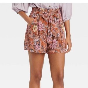 Knox rose paperbag shorts